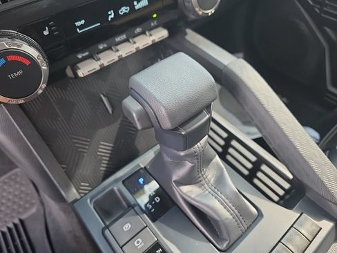 Certified 2025 Toyota Tacoma SR5 AWD/4WD image 23