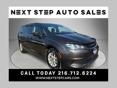 Used 2017 Chrysler Pacifica Touring