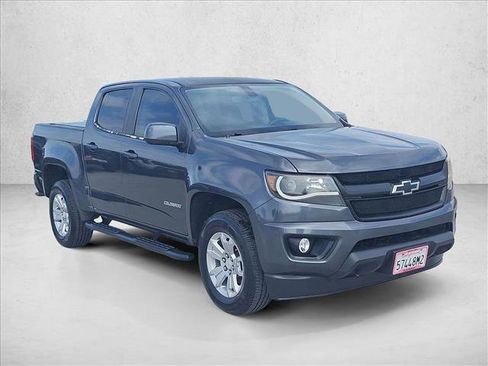 Used 2016 Chevrolet Colorado LT w/ LT Convenience Package image 3