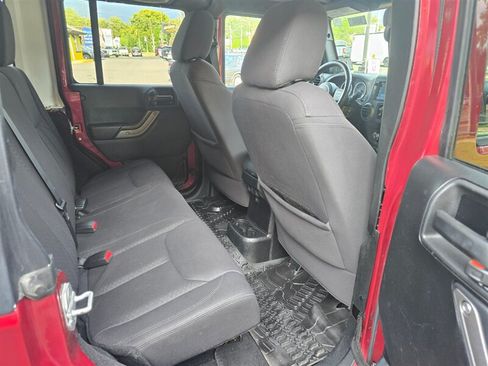 Used 2013 Jeep Wrangler Unlimited Sport AWD/4WD image 14