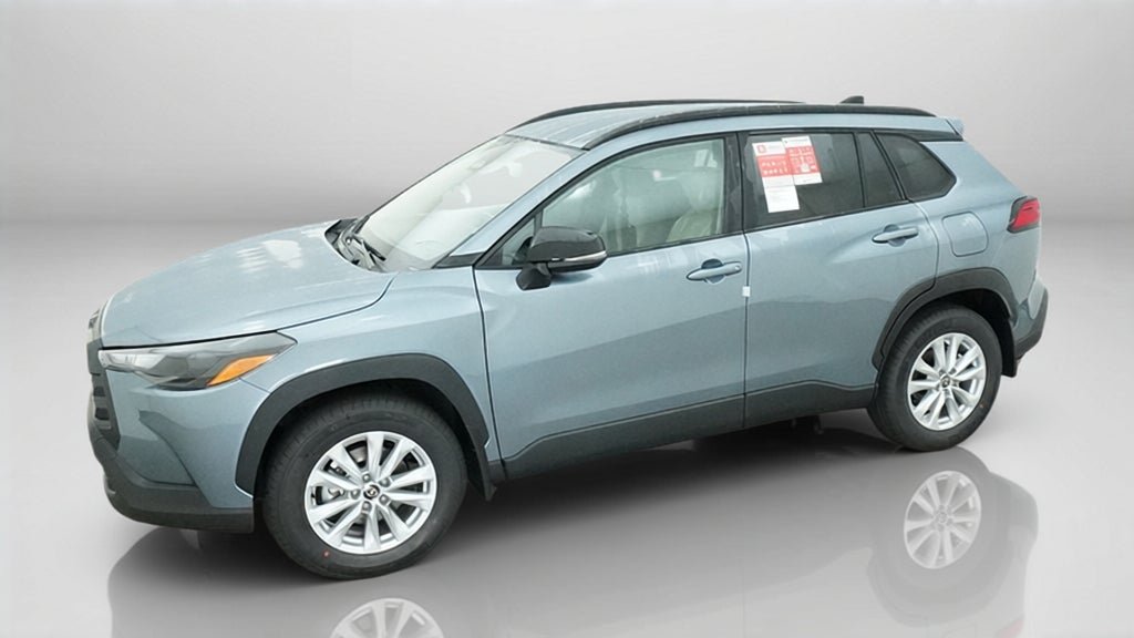 New 2026 Toyota Corolla Cross LE FWD image 2