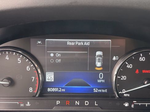 Used 2022 Ford Explorer XLT w/ Equipment Group 202A RWD image 30