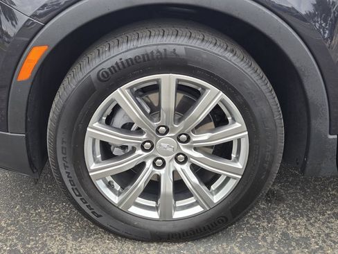 Certified 2023 Cadillac XT4 Premium Luxury AWD/4WD image 6