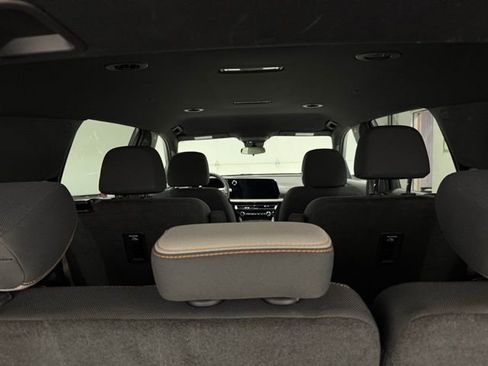 Certified 2025 Chevrolet Traverse LT image 10