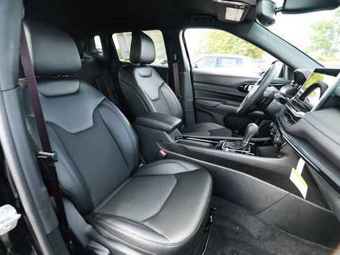 New 2026 Jeep Compass Latitude AWD/4WD image 26