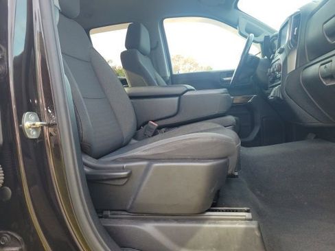 Certified 2019 Chevrolet Silverado 1500 LT w/ All-Star Edition image 16