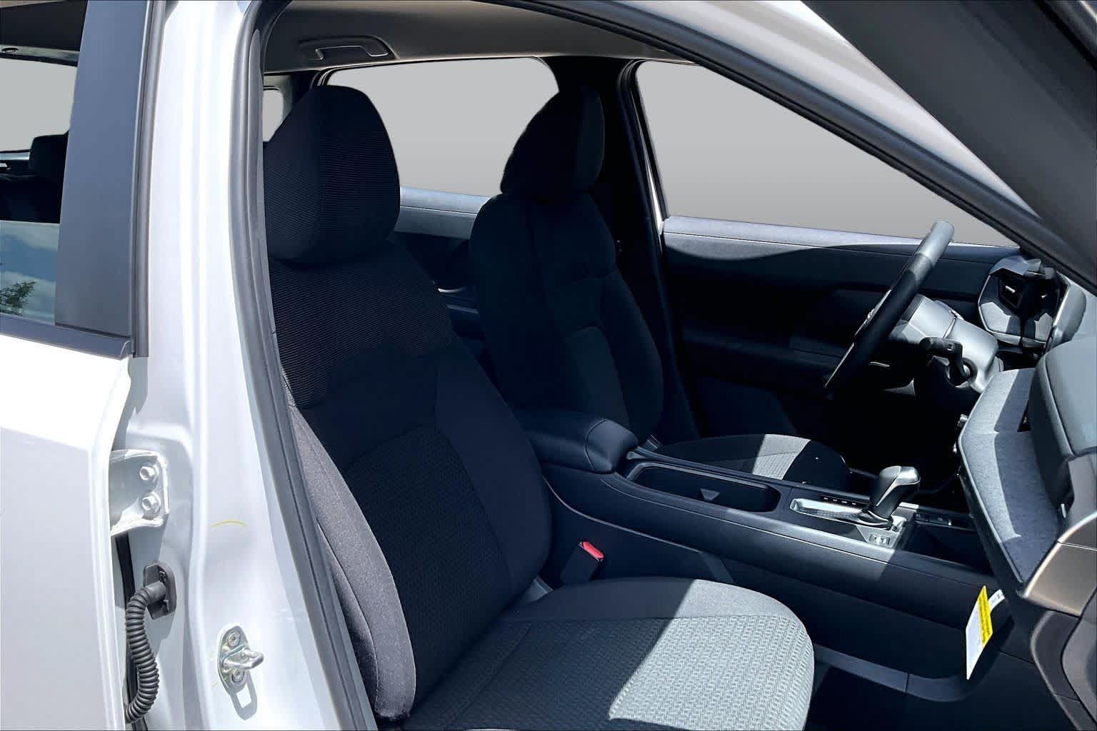 Used 2026 Nissan Kicks S FWD image 9