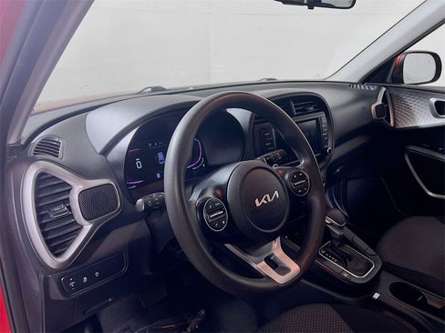 Used 2023 Kia Soul LX w/ Option Group 015 image 10