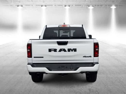 Used 2025 RAM 1500 Big Horn AWD/4WD image 7