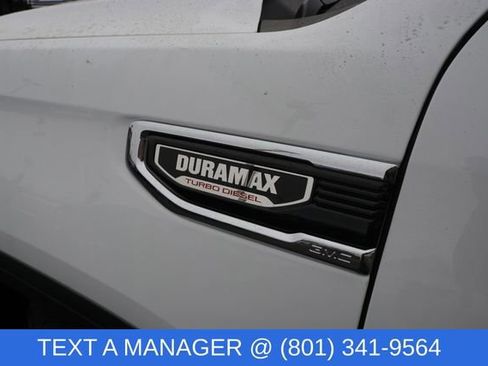 New 2026 GMC Sierra 1500 SLE image 11