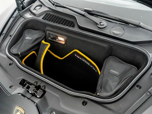 Used 2016 Lamborghini Huracan LP 610-4 image 50