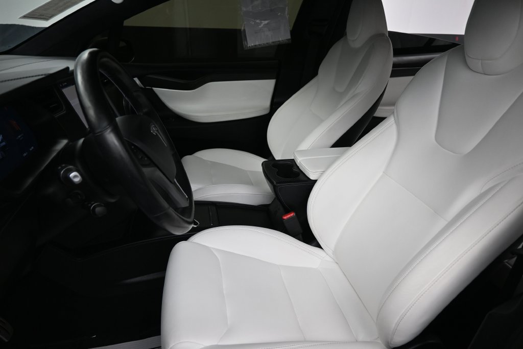 Used 2020 Tesla Model X Performance AWD/4WD image 13