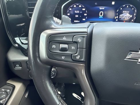 Used 2022 Chevrolet Silverado 1500 ZR2 w/ Technology Package AWD/4WD image 16