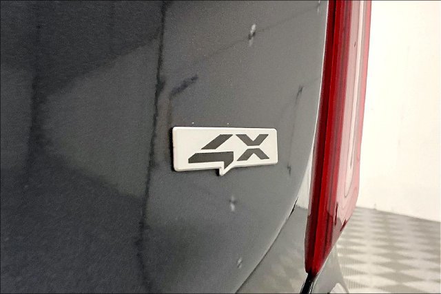 Used 2025 Kia Telluride S AWD/4WD image 9