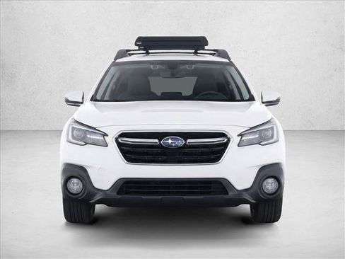 Used 2018 Subaru Outback 2.5i Limited AWD/4WD image 2