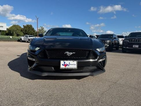 Used 2021 Ford Mustang GT Premium w/ GT Performance Package RWD image 2