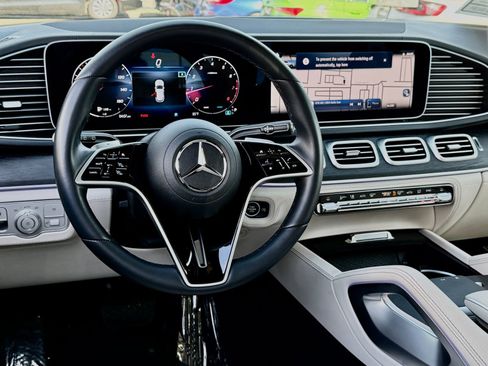 Used 2025 Mercedes-Benz GLE 350 4MATIC image 42