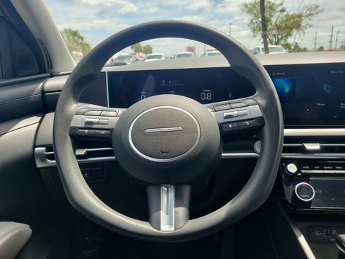 Used 2025 Hyundai Tucson SEL image 18