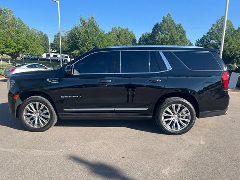 Used 2021 GMC Yukon Denali w/ Denali Ultimate Package AWD/4WD image 2
