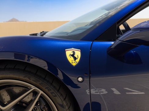 Used 2022 Ferrari F8 Tributo RWD image 15