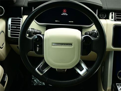 Used 2022 Land Rover Range Rover P525 Westminster Edition image 3
