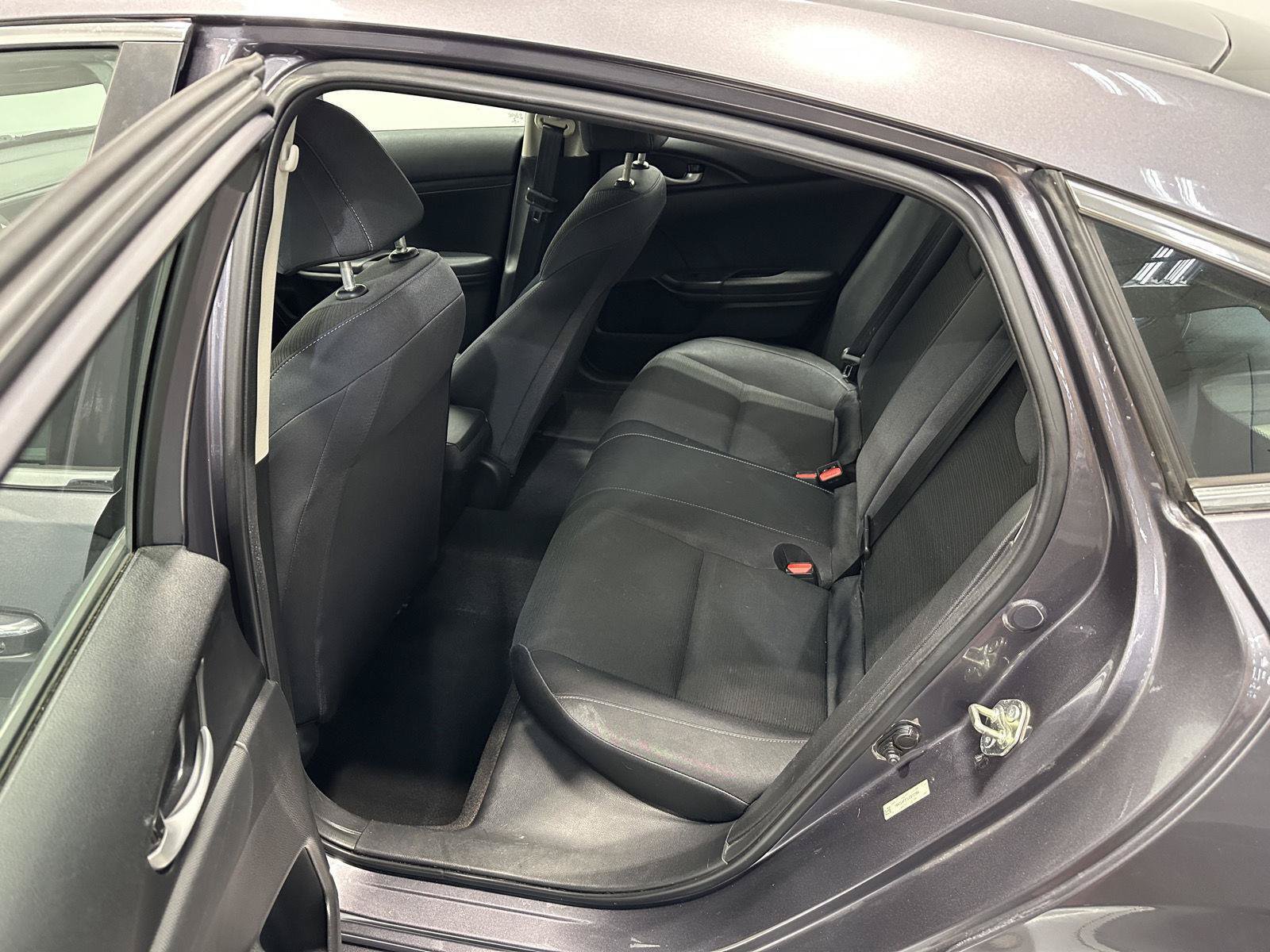 Used 2020 Honda Insight EX image 23