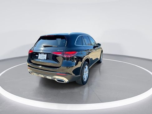 Used 2024 Mercedes-Benz GLC 300 4MATIC image 8