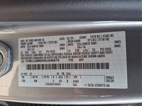 Certified 2024 Ford Escape ST-Line w/ Tech Pack #1 FWD image 23