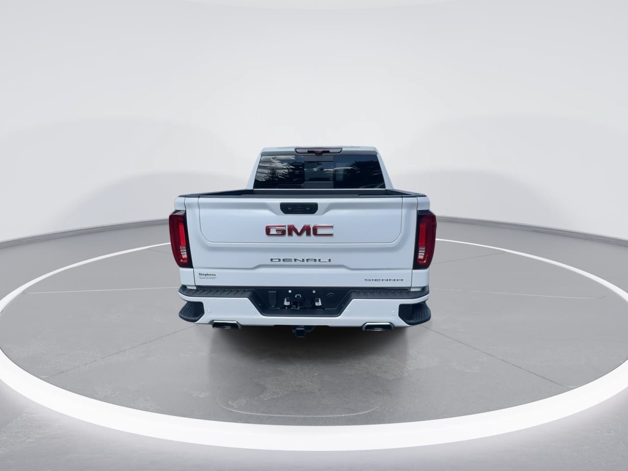 Used 2023 GMC Sierra 1500 Denali w/ Denali Reserve Package AWD/4WD image 16
