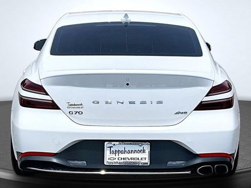 Used 2023 Genesis G70 2.0T AWD/4WD image 5