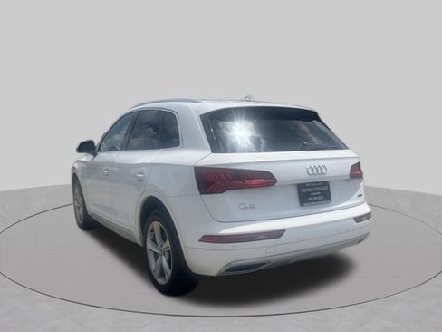 Used 2020 Audi Q5 2.0T Premium w/ Convenience Package AWD/4WD image 5