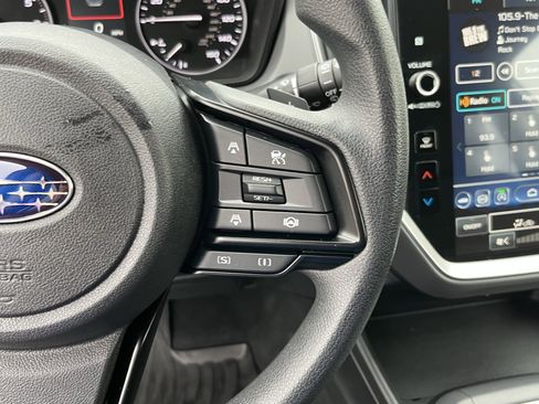 Used 2025 Subaru Crosstrek 2.0i Premium image 20