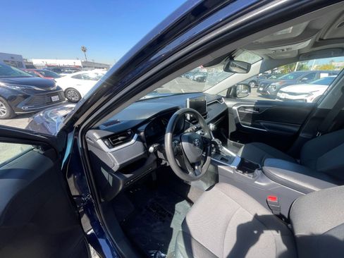 Used 2025 Toyota RAV4 XLE w/ Convenience Package image 37