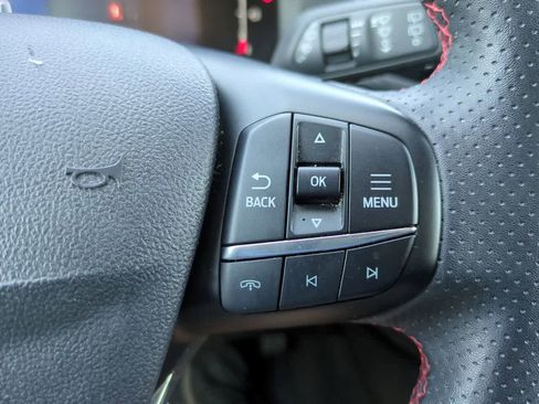 Used 2025 Ford Escape ST-Line image 23