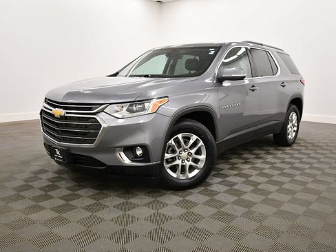 Used 2021 Chevrolet Traverse LT AWD/4WD image 2