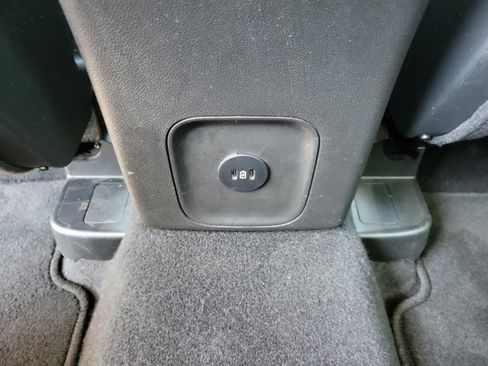 Used 2025 Ford Escape Active AWD/4WD image 10