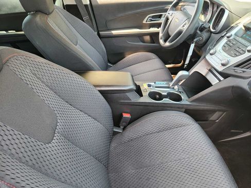 Used 2013 Chevrolet Equinox LS FWD image 13