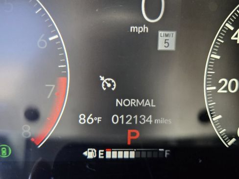 Used 2026 Honda HR-V Sport image 23