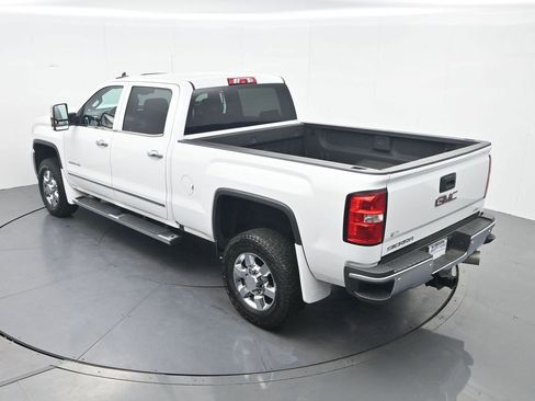 Used 2018 GMC Sierra 2500 SLT w/ Duramax Plus Package AWD/4WD image 24