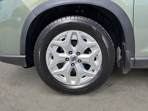 Used 2021 Subaru Forester AWD/4WD image 14