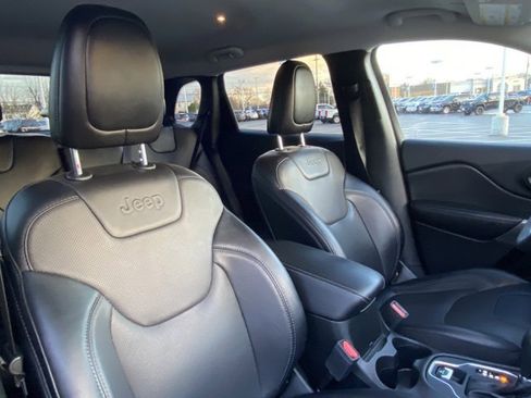 Used 2022 Jeep Cherokee Latitude Lux image 22