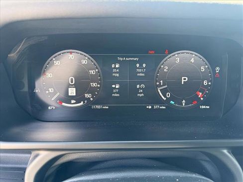 Used 2025 Land Rover Defender 110 S AWD/4WD image 20