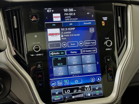 Used 2025 Subaru Outback Premium image 21