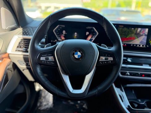 Used 2025 BMW X5 xDrive40i AWD/4WD image 44