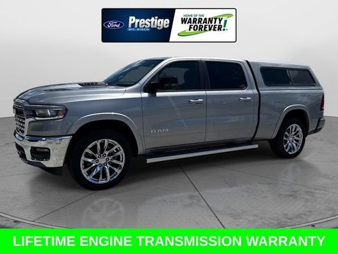 Used 2025 RAM 1500 Laramie w/ Sport Appearance Package AWD/4WD image 8