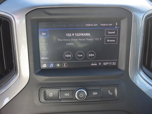 Used 2020 Chevrolet Silverado 1500 Custom w/ Custom Value Package image 21