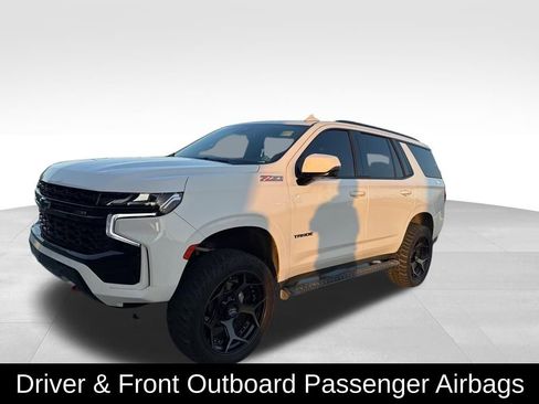 Used 2024 Chevrolet Tahoe Z71 w/ Luxury Package image 13