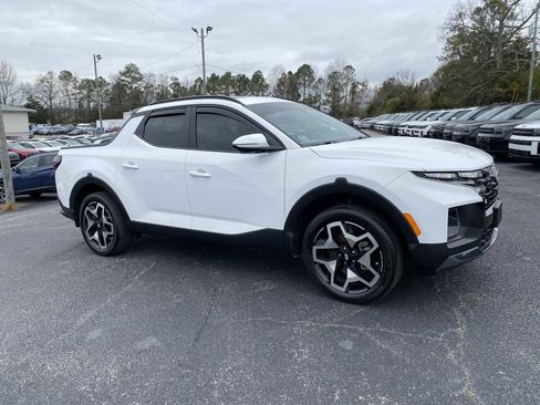 Certified 2023 Hyundai Santa Cruz Limited image 2