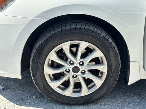 Used 2016 Nissan Sentra SV w/ Style Package FWD image 23