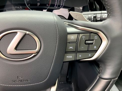 Certified 2023 Lexus RX 350 Premium w/ Accessory Package AWD/4WD image 25